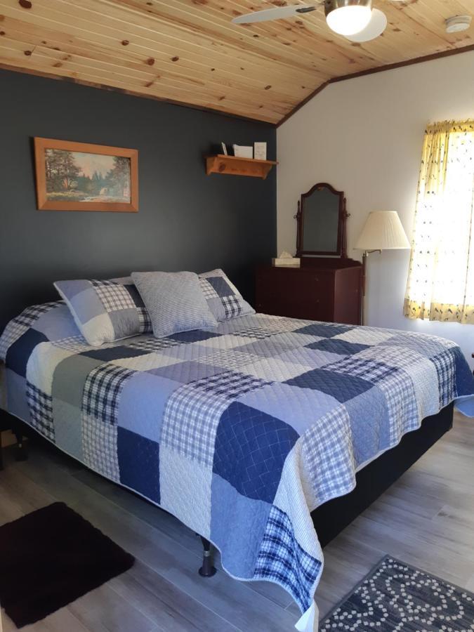 Miners' Bay Lodge Minden Ngoại thất bức ảnh